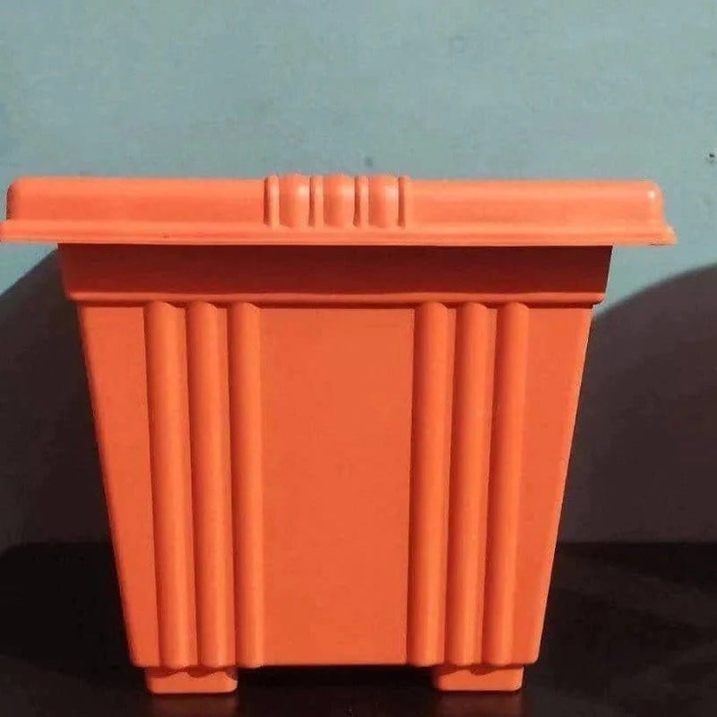 Kunwar Rajan Singh Pots Plastic pot (set of 5)